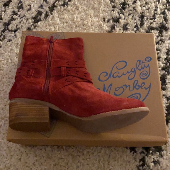 Brand New In Box Naughty Monkey Red Suede Boots - Picture 8 of 13